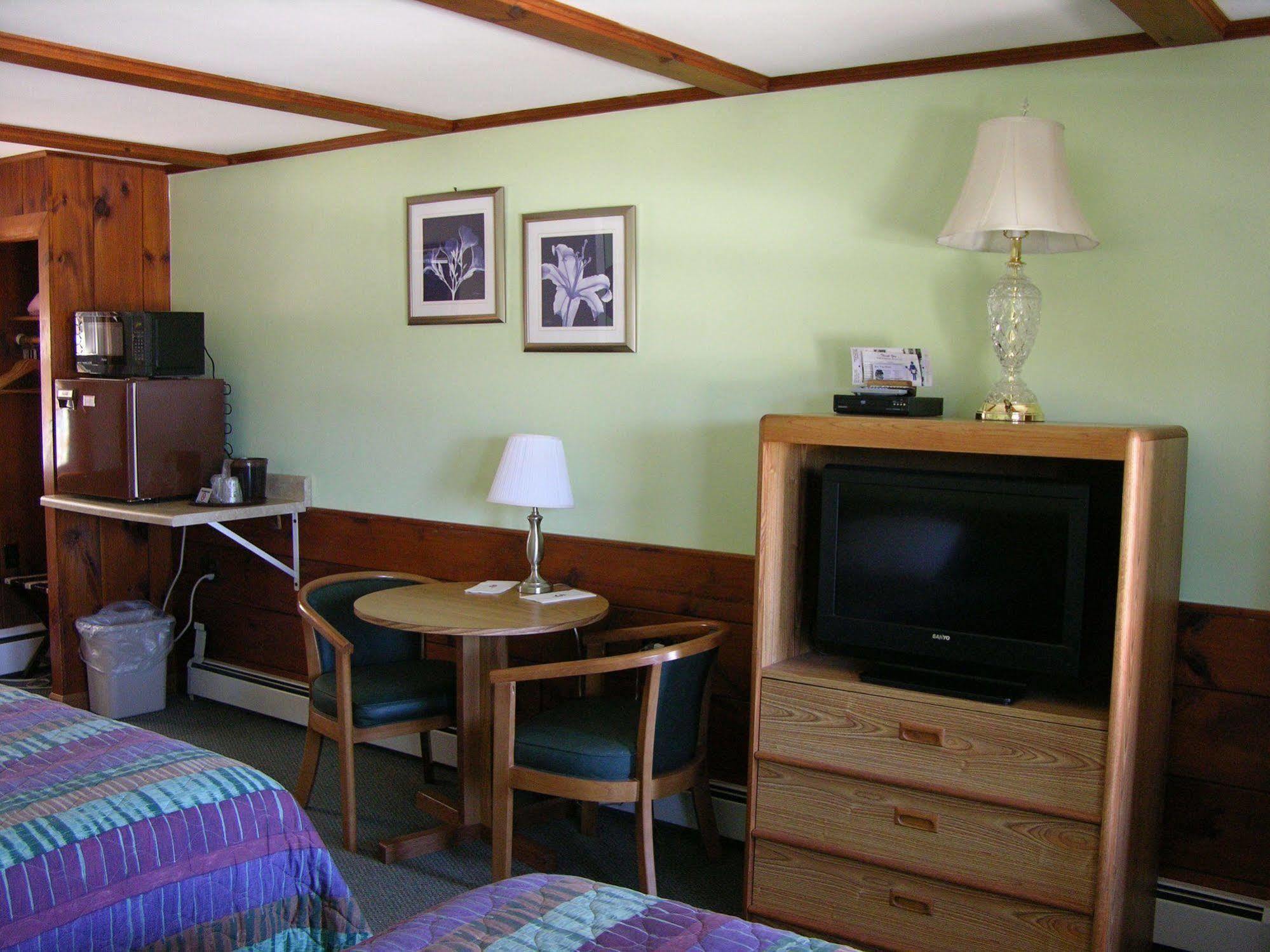 Bay Top Motel Weirs Beach Eksteriør billede